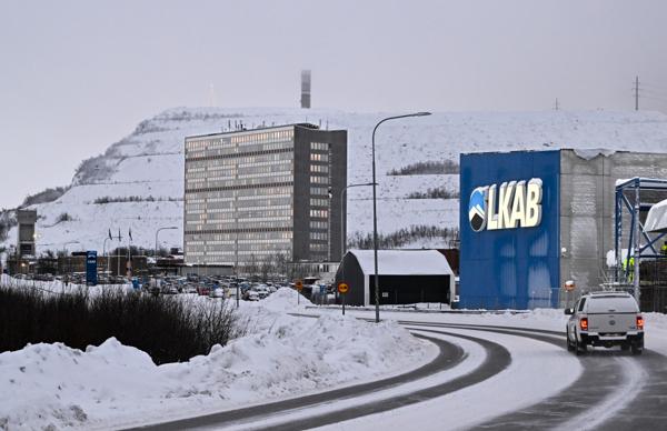 Det svenske gruvedriftsselskapet LKAB melder om rekordstore funn etter letearbeidet i 2023. Bildet viser selskapets virksomhet i Kiruna i Nord-Sverige. Foto: Jonas Ekströmer / TT / NTB