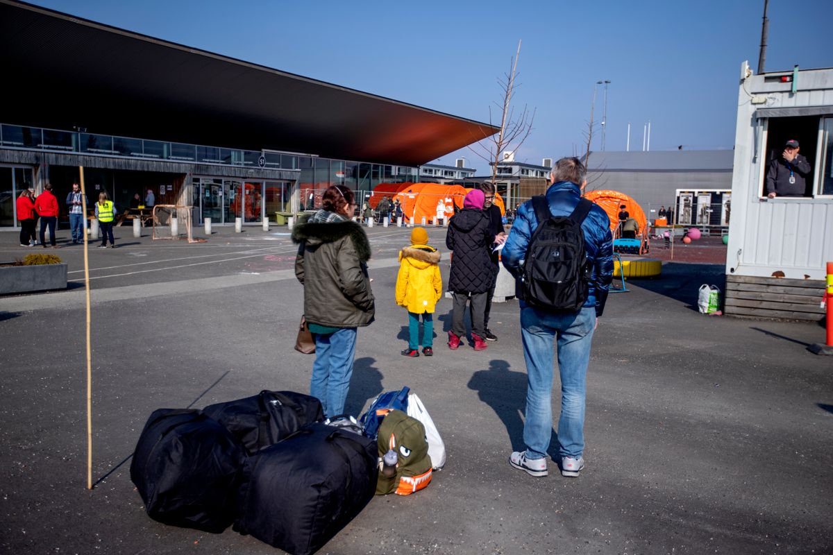 Etter at de første ukrainske flyktningene kom til Norge etter krigsutbruddet i 2022, har totalt 75.000 søkt om kollektiv beskyttelse i Norge. Nå har antallet månedlige ankomster gått ned. Her fra nasjonalt ankomstsenter i Råde. Foto: Javad Parsa / NTB