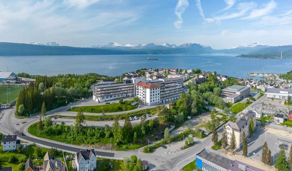 Narvik sykehus skal selges når det nye Universitetssykehuset i Nord-Norge står klart. Foto: Statsbygg.