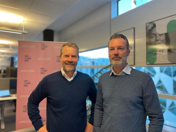 Administrerende direktør Petter Arnesen i Rejlers og Nicolas A. Hall. Head of Energy. Foto: Rejlers