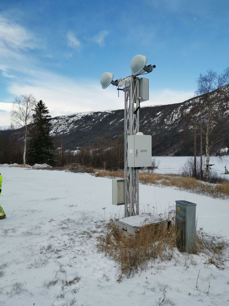 Dette radarsystemet ble tatt av snøskred 25. februar i år. Foto: Cautus Geo