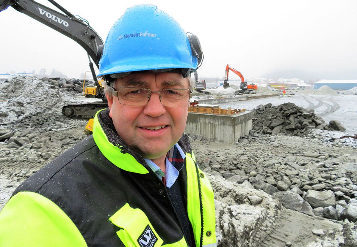 Prosjektleder for byggingen av betongelementfabrikken, Terje Vikås i ElementPartner. Foto: Arnt Øyvind Siem