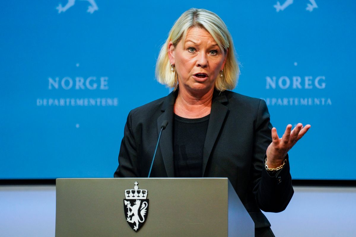 Justis- og beredskapsminister Monica Mæland under en pressekonferanse om koronasituasjonen nylig. Foto: Gorm Kallestad / NTB