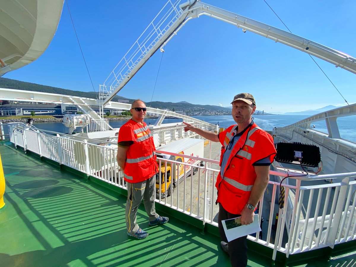 Utbyggingsdirektør Ove Nesje og prosjektleder Harald Inge Johnsen ser frem til anleggsstart på E39 Ålesund-Molde. Interessen for prosjektet er stor i anleggsbransjen. Foto: Statens vegvesen