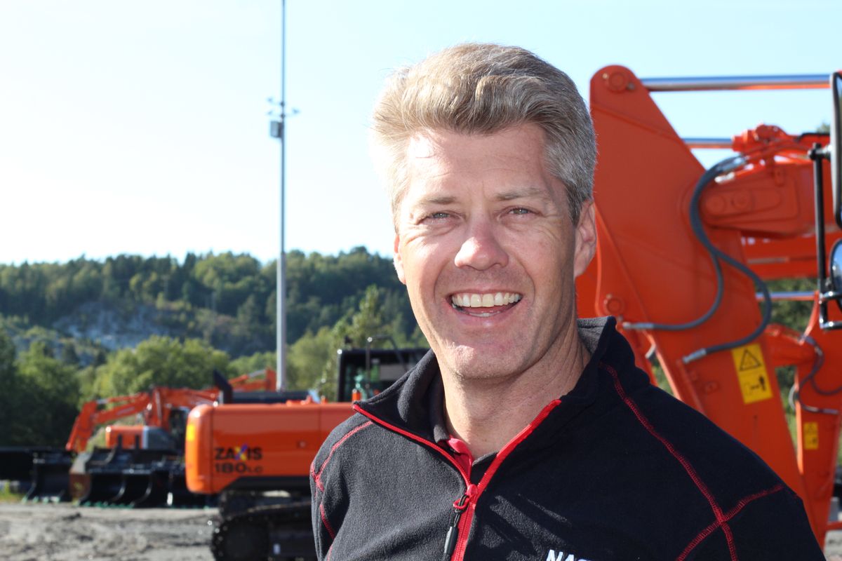 Lars Engmark ser frem til å få de nye maskinene til Norge.