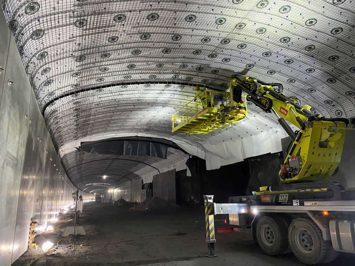 GIGANTISK. Så langt har Oldroyd levert cirka en million kvadratmeter tunnelmembran til E4 Forbifart Stockholm. Selskapets kontrakter i gigantprosjektet har samlet verdi på over 100 millioner kroner.