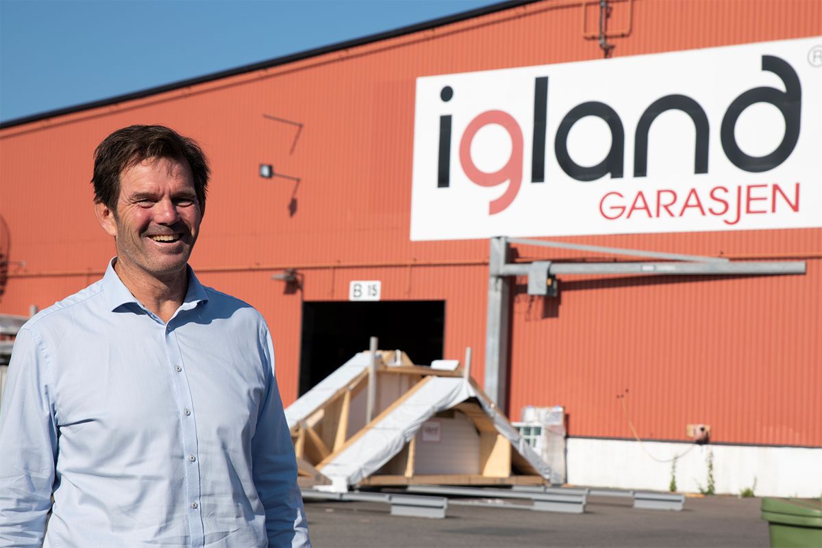 – Vi ser frem til å ta virksomheten inn i en ny fase sammen med Optimera, sier Dag Erik Heier i Igland Garasjen. Foto: Igland Garasjen