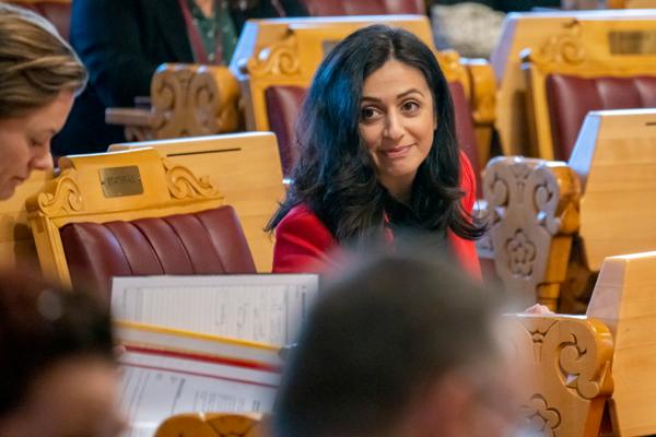 Arbeids- og inkluderingsminister Hadia Tajik (Ap) sier det vil være fleksibilitet i lovverket, men at aktører i byggebransjen med en høy andel innleie kommer til å slite. Foto: Heiko Junge / NTB