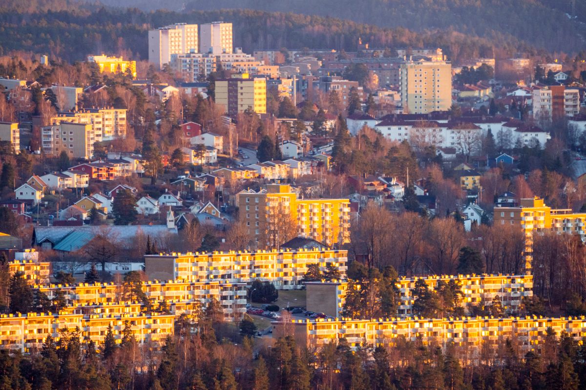Boligprisene i Norge steg med 4,8 prosent i januar. På bildet ser vi Oppsal i Oslo. Foto: Heiko Junge / NTB