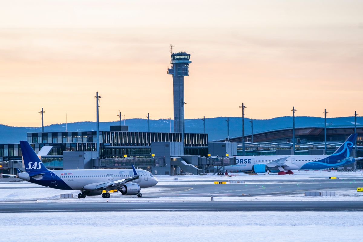 En periode fredag morgen fikk Ingen fly lov til å ta av fra Oslo lufthavn på Gardermoen på grunn av værtrøbbel. Illustrasjonsfoto: Håkon Mosvold Larsen / NTB