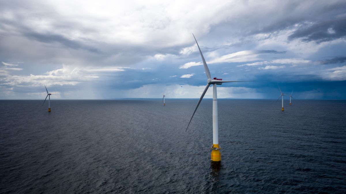 Equinor ønsker å bygge havvindmøller ved Kanariøyene. Her er vindturbiner fra Equinors Hywind-anlegg utenfor Skottland. Foto: Øyvind Gravås / Equinor / NTB