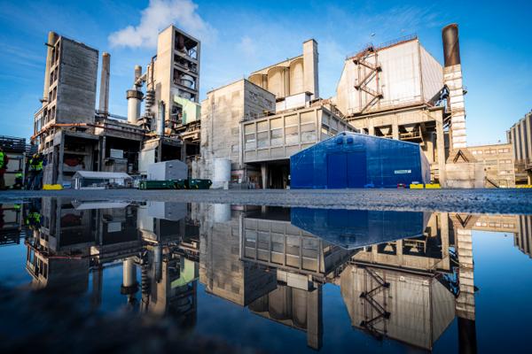 Norcem har sementfabrikk i Brevik i Telemark og Kjøpsvik i Nordland. Nå skifter produsenten navn til Heidelberg Materials.