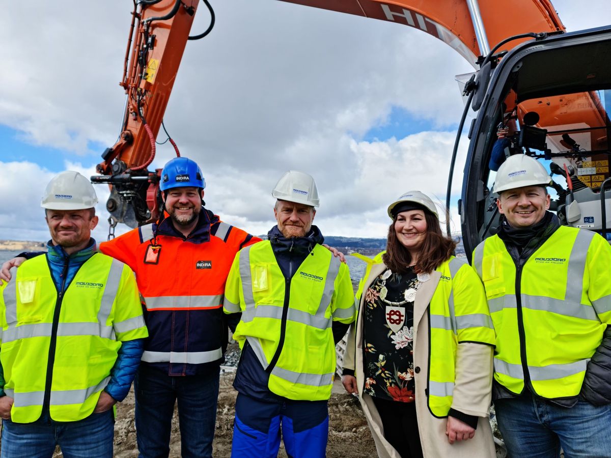 F.v. Ørjan Wenberg, Robert Blix, Geir Wenberg, Marlen Rendall Berg, John. A. Breivik. Foto: Salten Aqua