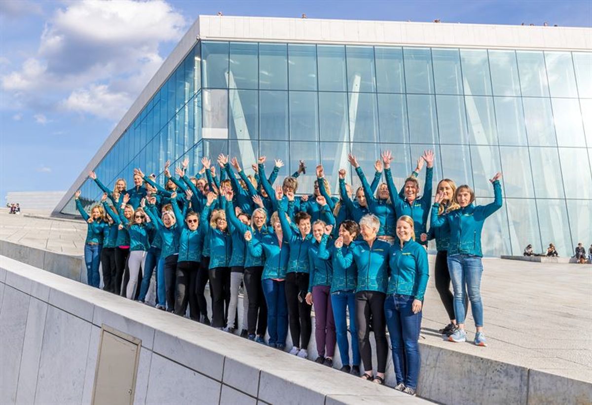 Over 40 jenter deltok på Assemblins første jentedag. I følge den nye strategiplanen til bedriften skal antallet kvinnelige medarbeidere dobles innen 2024. Foto: Tobias Nordli