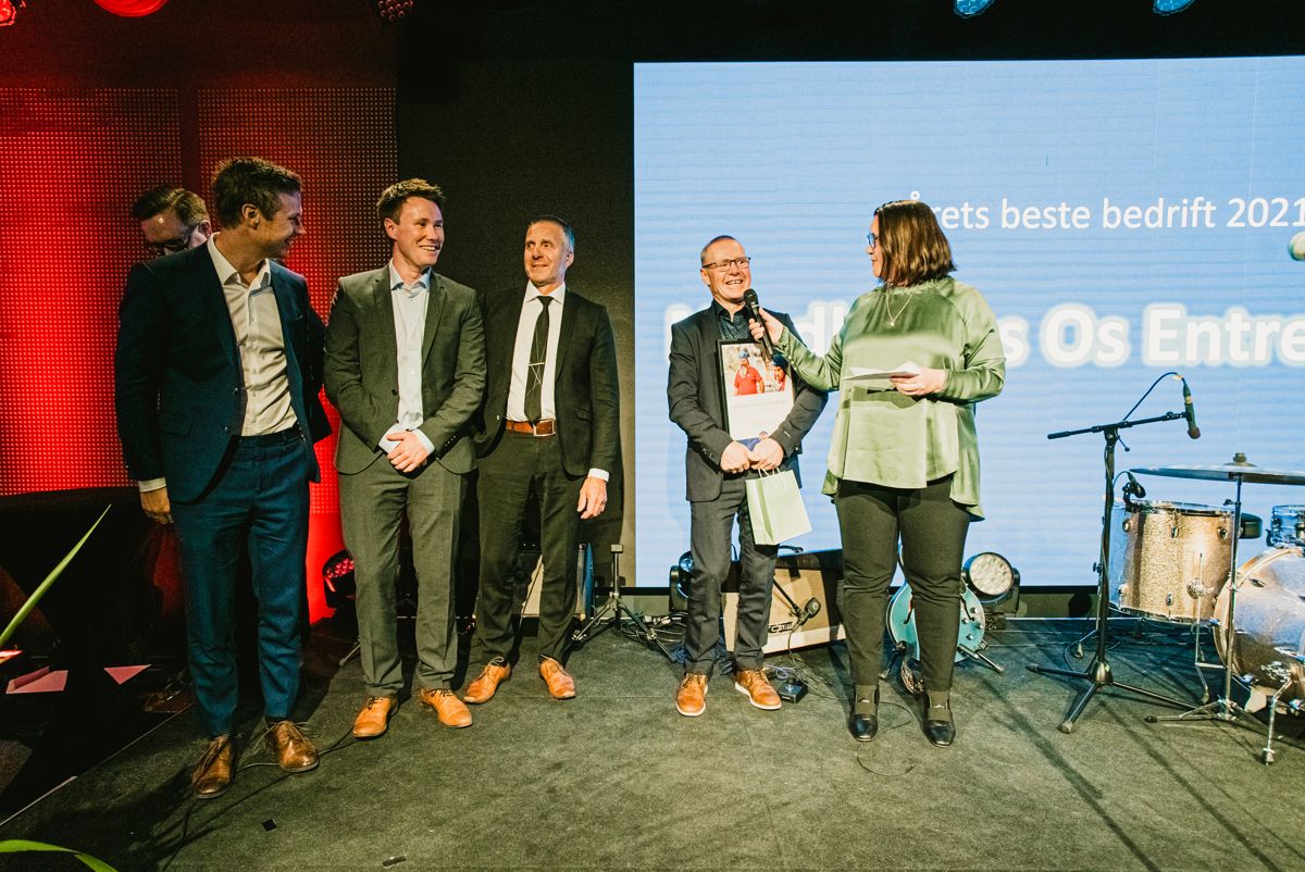 Nordbohus Os Entreprenør ble kåret til årets beste bedrift 2021. Foto: Nordbohus