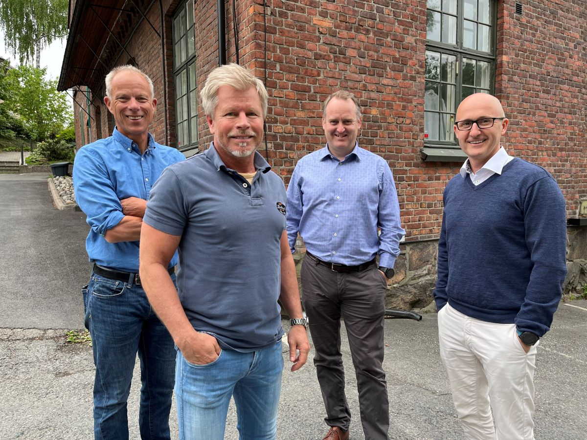Fra venstre: Tor-Ivar Frey (Frey Innovation) Tom Hjorth (medeier og daglig leder i Olaf E Eriksen), Morten Grongstad og Per Bjørnar Fausa (SGF Entreprenør) har vekstambisjoner for en av landets eldste entreprenører.