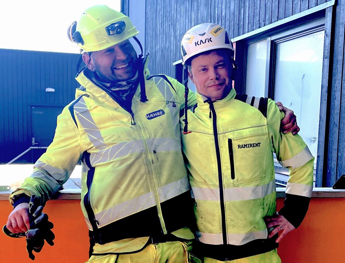 Hæhre Arctic og Ramirent har arbeidet tett sammen om byggtørk-anlegget på Svalbard. Her representert ved Ronny Tomren i Hæhre Arctic (t.v.) og Rune Sørensen i Ramirent.
