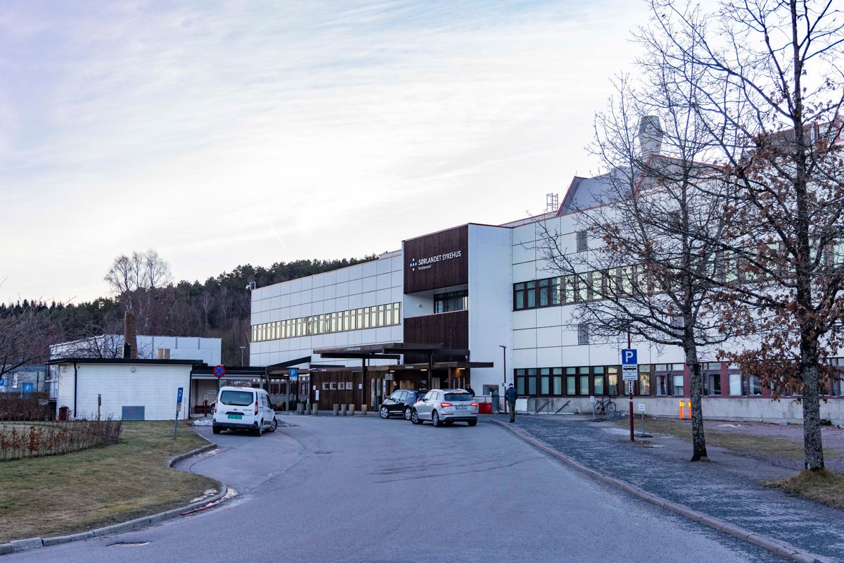 Byggingen av nytt akuttbygg ved Sørlandet sykehus i Kristiansand er blant prosjektene som er utsatt i ny langtidsplan for Helse sør-øst. Foto: Tor Erik Schrøder / NTB