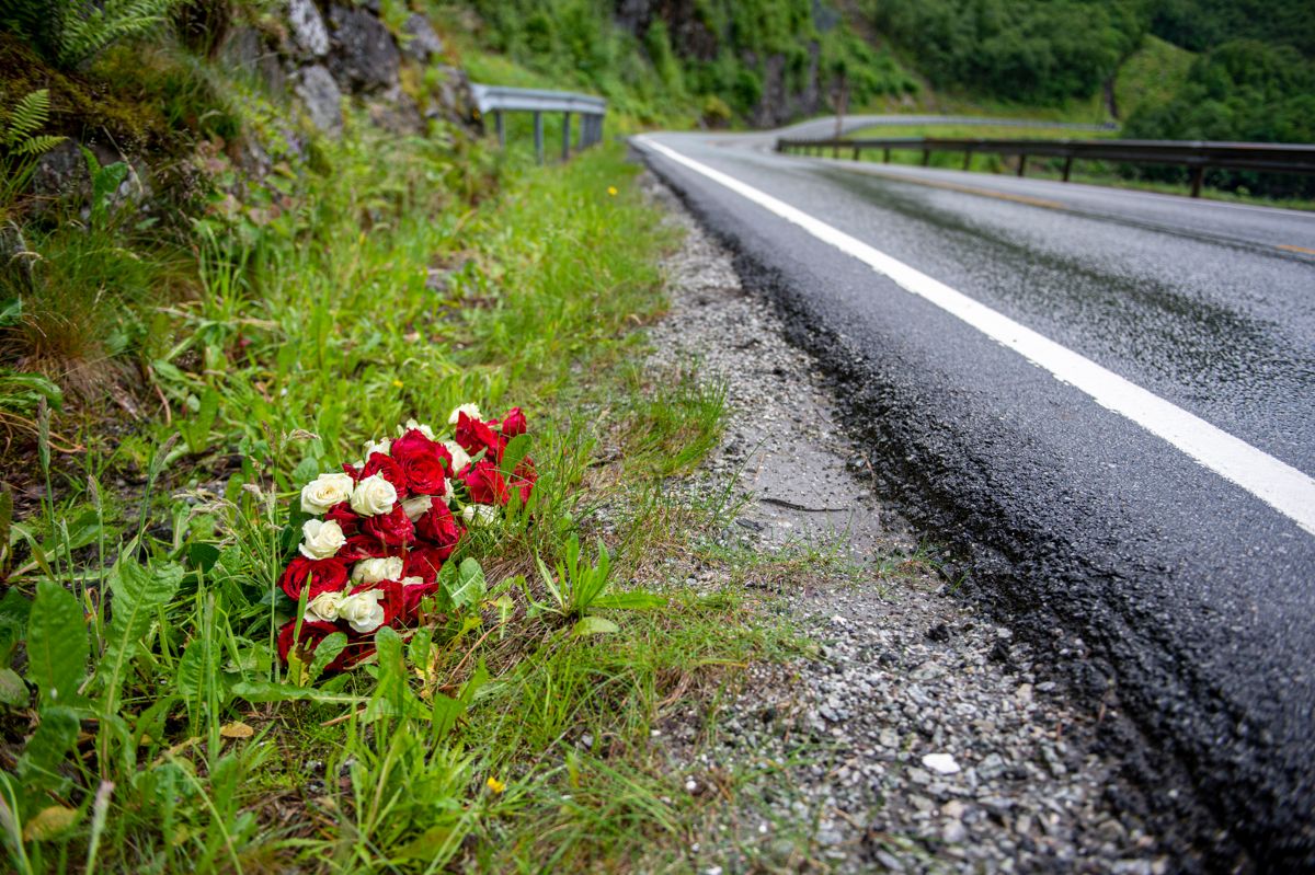 To 19-åringer omkom i en MC-ulykke i Gjesdal natt til søndag. Foto: Carina Johansen / NTB