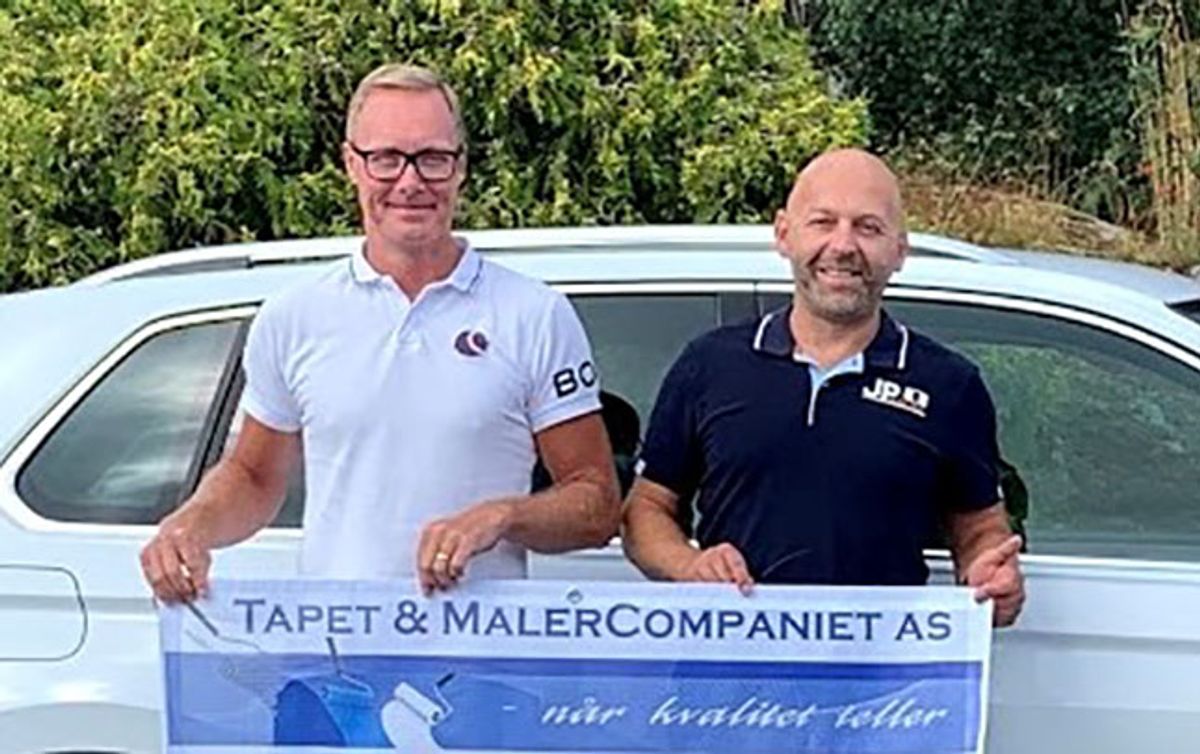 Daglig leder Fredrik Bäckius i Tapet & MalerCompaniet og prosjektleder Morten Didriksen blir nå en del av Håndverksgruppen.