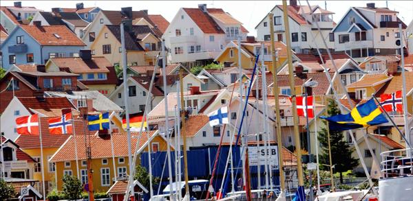 Mange nordmenn har hytter, hus og leiligheter i Sverige. Foto: Heiko Junge / NTB