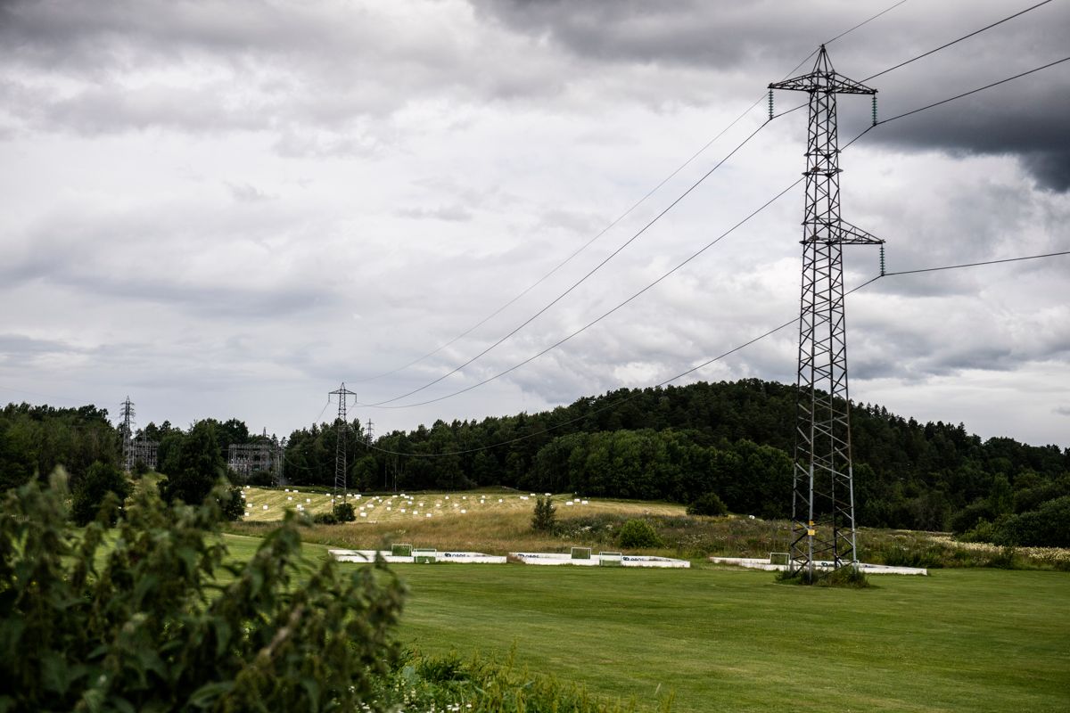 Hittil i 2022 har svenskene hatt billigere strøm enn nordmenn hver eneste uke. Foto: Annika Byrde / NTB