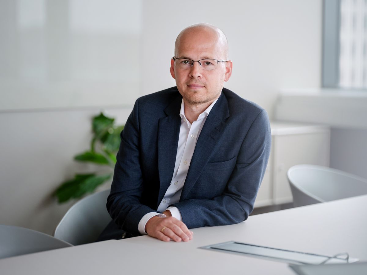 Anders Elling Petersen Johansen er assosiert partner i CMS Kluge Advokatfirma.