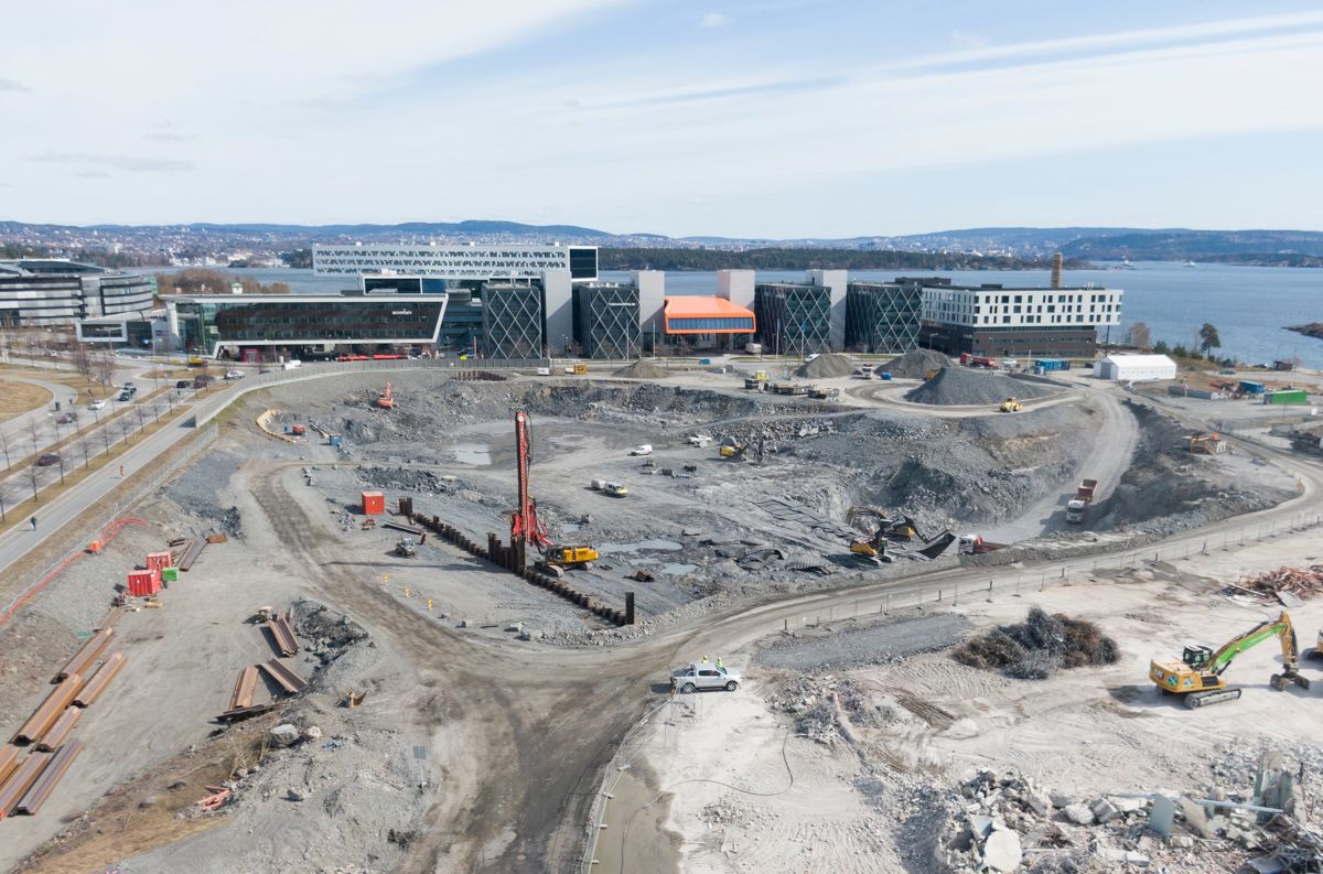 Fra grunnarbeidene på Fornebubanen. Bildet er fra april 2021. Foto: Trond Joelson, Byggeindustrien