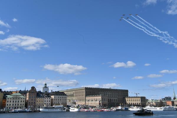 Illustrasjonsbilde av fly over Stockholm sentrum: Carl-Olof Zimmerman / TT / NTB