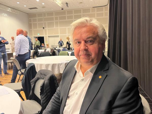 Utbyggingsdirektør Kjell Inge Davik i Statens vegvesen varsler om betydelig lavere rådgiveraktivitet i 2023.