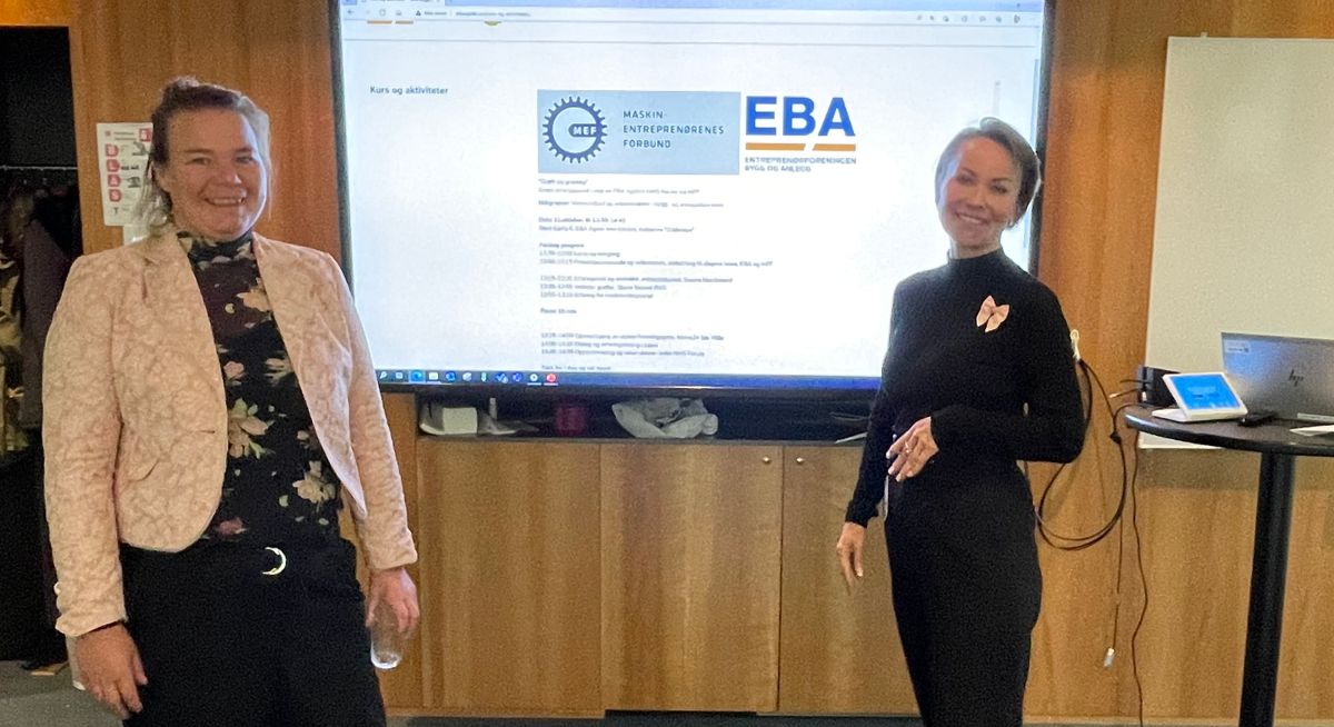 Distriktssjef Julie Rosenlind Falch i MEF Agder (t.v.) og Hilde Waage, regiondirektør i EBA Agder. Foto: EBA Agder