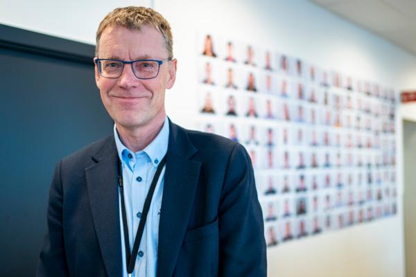 Jernbanedirektør Knut Sletta sier tilliten til Bane Nor ikke er svekket nok en utsettelse av Follobanen. Foto: Terje Pedersen / NTB