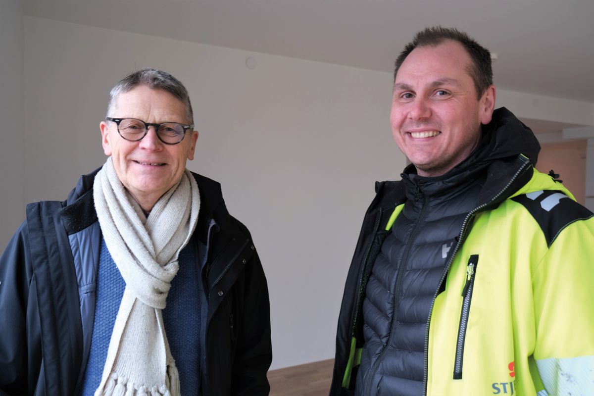 Prosjektleder Asgeir Sandnes (t.v) i TOBB og Bjørn Øystein Aune fra Stjern Entreprenør sier det har vært en smertefri byggeprosess.