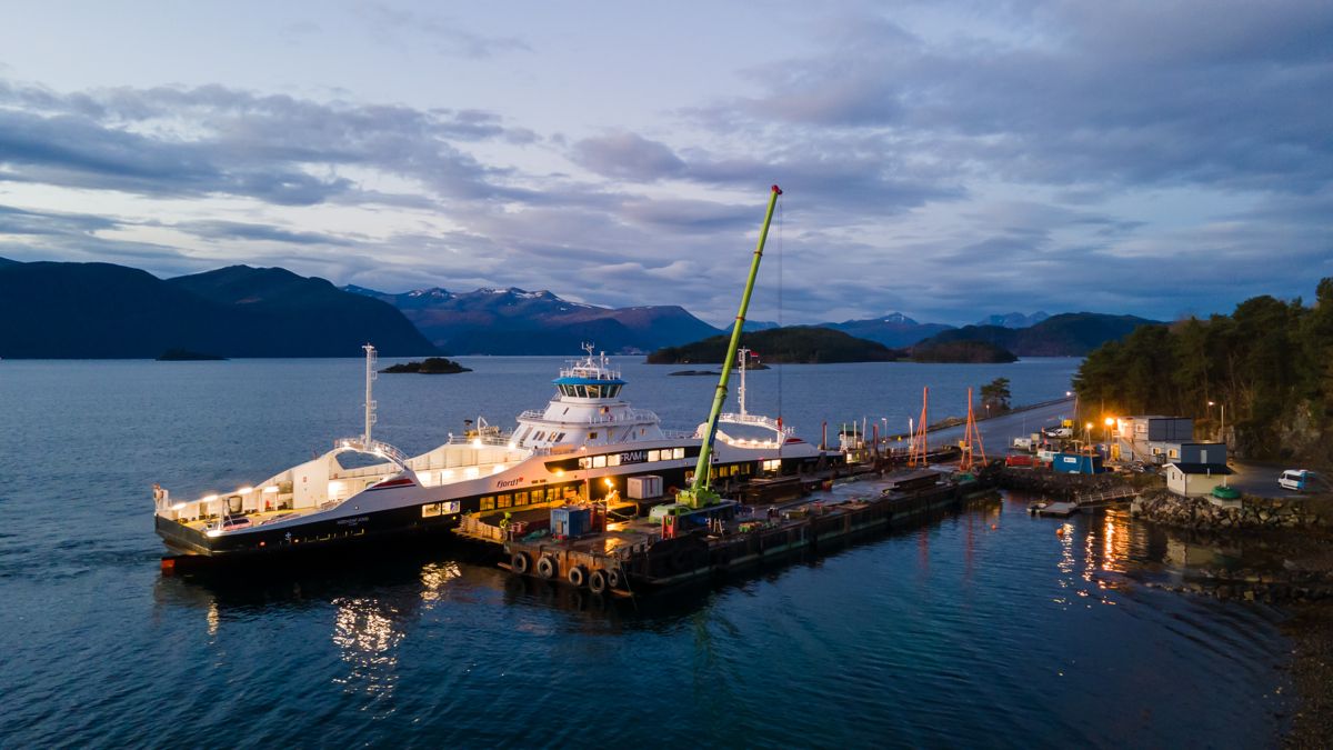 Byggingen av Sølsnes ferjekai i Romsdal er et av flere prosjekter selskapet nå er i gang med. Foto: Christie & Opsahl