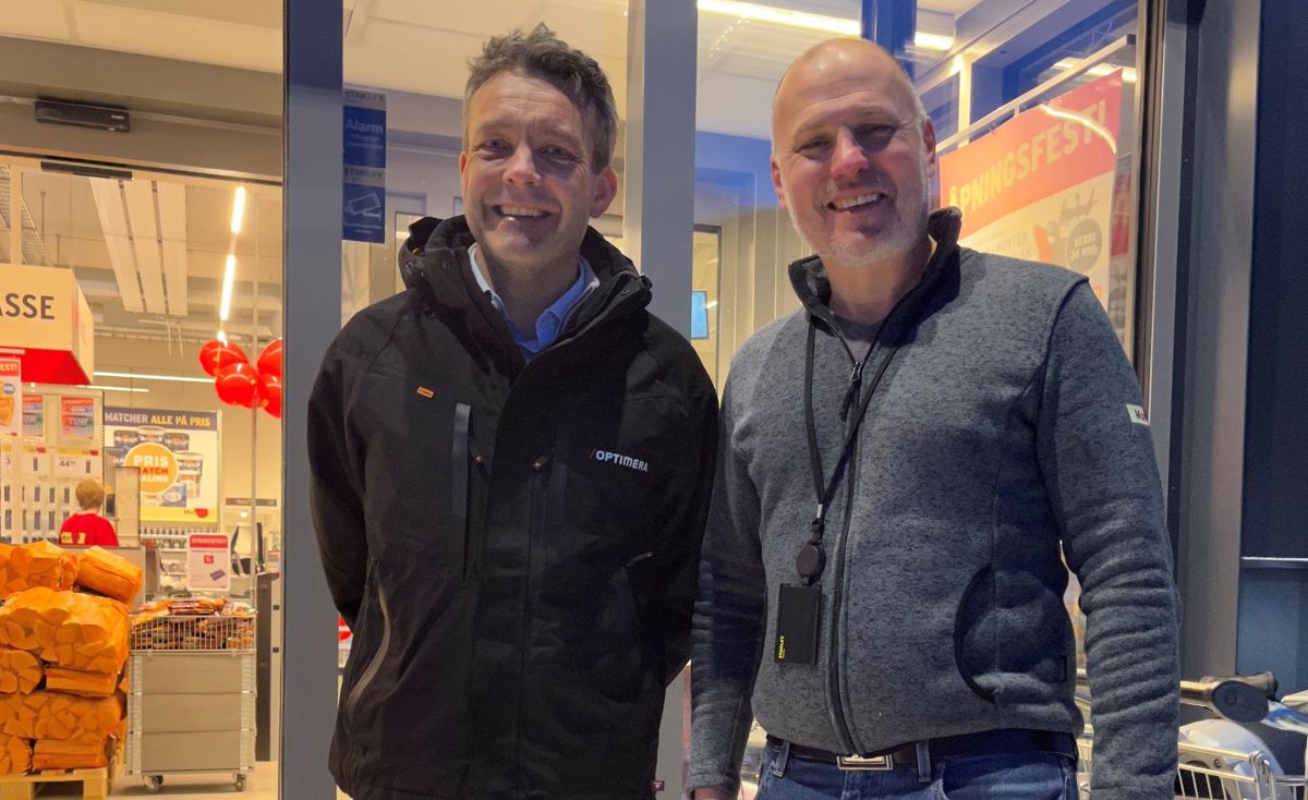 Administrerende direktør Erik Tønnesen og daglig leder Anders J. Hærdig i Montér Lillehammer, ønsker velkommen til det nye Montér-anlegg på Hovemoen i Lillehammer.
