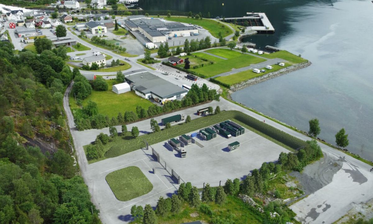 Peab K. Nordang skal bygge Norwegian Hydrogens hydrogenfabrikk på Hellesylt.