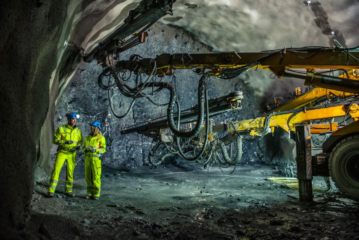 Fornebubanen er blant prosjektene som drar opp volumet på årets tunnelstatistikk. Foto: Fornebubanen