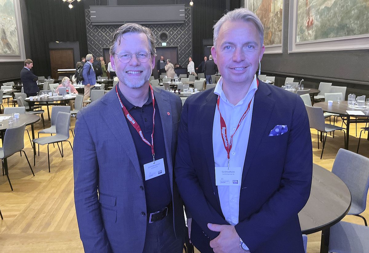 Jimmy Bengtsson (t.v.) og Gard Kvalheim ble gjenvalgt som henholdsvis styreleder og nestleder i styret i EBA.