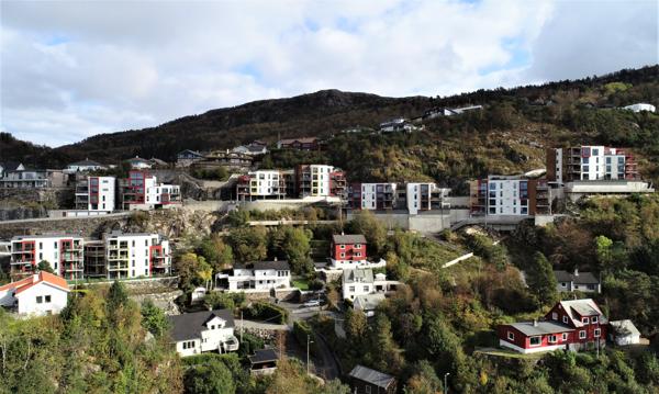 Dronebilde fra Glaskaråsen i Bergen. Foto: Gravdal Bygg AS