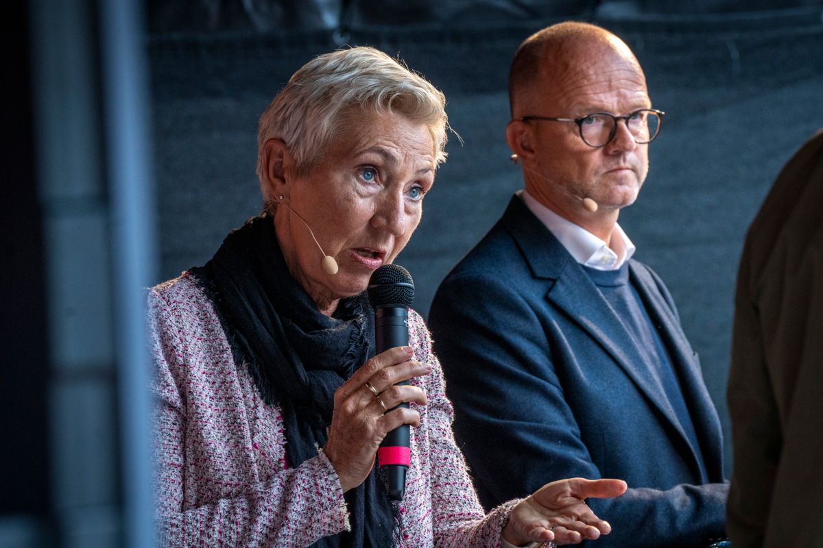 LO-leder Peggy Hessen Følsvik og NHO-direktør Ole Erik Almlid er også tydelige overfor regjeringen om CO2-kompensasjonsordningen. Foto: Heiko Junge / NTB