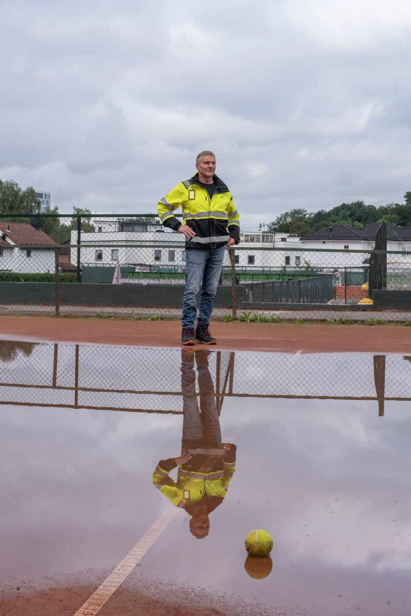 Lenge før ulykken ønsket Aksel Ruden seg til byggingen av Oslo Tennis sin nye hall på Skøyen. Nå er han endelig på banen.