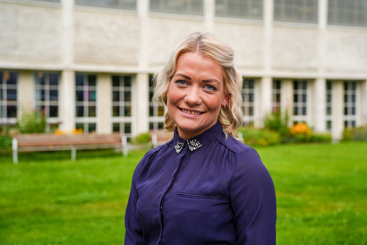 Forsknings- og høyere utdanningsminister Sandra Borch (Sp), ønsker å endre regelverket slik at flere norske høgskoler kan bli universiteter. Foto: Joakim Halvorsen / NTB