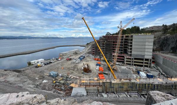 Spro Havn har en total utbygging på rundt 36.000 kvadratmeter bolig og noe næring, samt molo, havn og båtplasser. Den samlede investeringen er på rundt tre milliarder kroner. Foto: Spro Havn