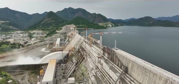 Grand Ethiopian Renaissance Dam er nå ferdig fylt i Etiopia. Skjermdump: X