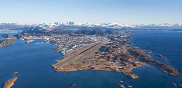 Fra mai 2024 vil Bodø-halvøya gradvis endre karakter og bli et av landets største anleggsområder. Foto: Tor O. Iversen/Avinor