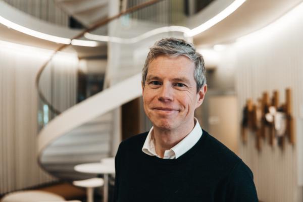 Arne Beek er ny organisasjonsdirektør i Asplan Viak. Foto: Asplan Viak / Mats Hjelmeland