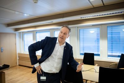 Samferdselsminister Jon-Ivar Nygård (Ap) advarer mot å gjøre Nasjonal transportplan til en lang ønskeliste.