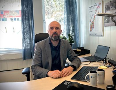 Tidligere assisterende kommunedirektør Thomas Schjelderup i Lødingen, nå kommunedirektør i Gratangen, modererer nå noe på uttalelser han hadde i retten.