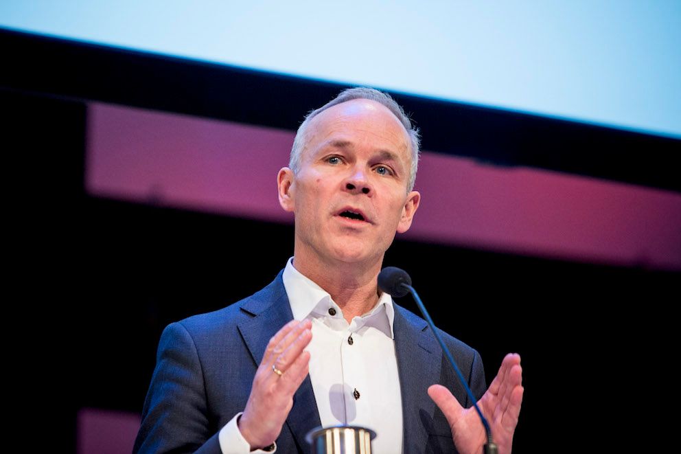 Kommunalminister Jan Tore Sanner (H) utfordrer kommunesektoren til å effektivisere. Arkivfoto