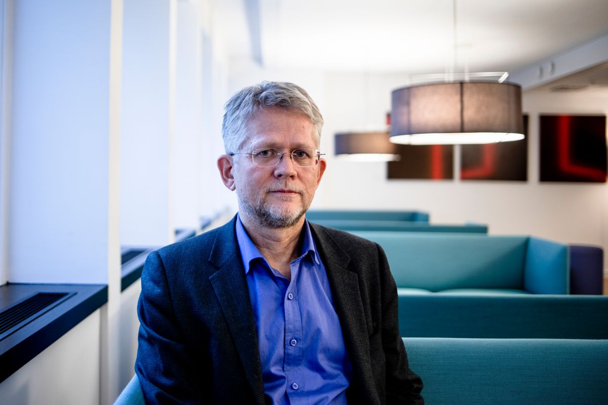 KS-advokat Geir Winters mener at det er alvorlige feil i Fylkesmannens vedtak i varslingssaken i Eidskog. Foto: Magnus Knutsen Bjørke